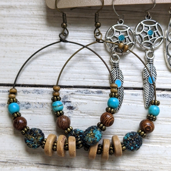 Bohemian Southwestern Earrings Silver Plated Set - Picture 4 of 9
